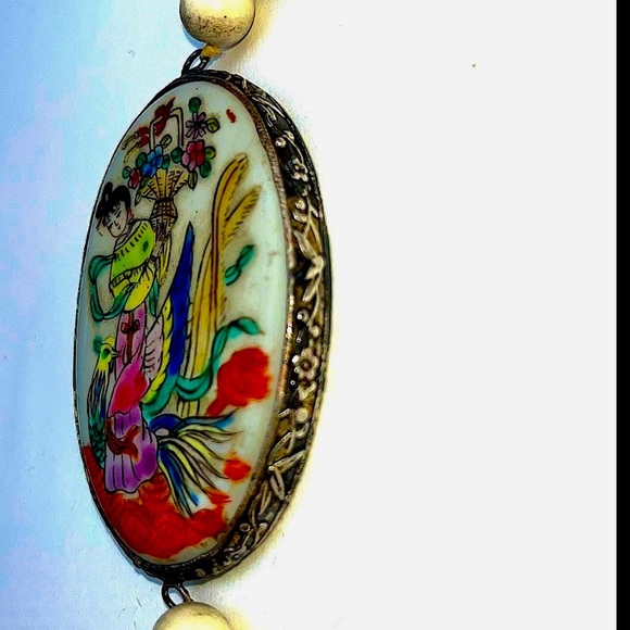 CHINESE JAPANESE GEISHA GIRL HANDMADE SILVER PICTURE JASPER BEAD NECKLACE VINTAG - Picture 6 of 6